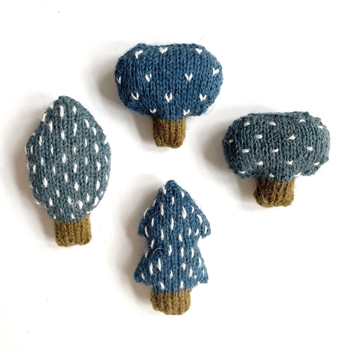 MINI FOREST KNITTING SET fra Foxcut Collective